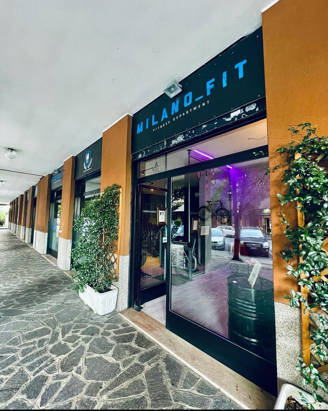 Vetrina Milano Fit Adriano in Via Ugo La Malfa 4, Milano